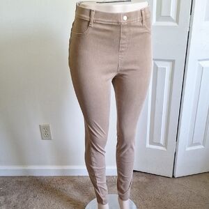 Time and Tru Light Beige Pants Size M